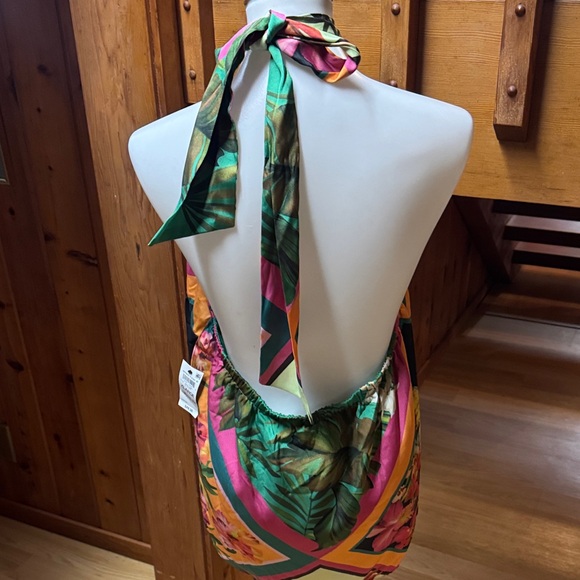 INC International Concepts size XL NWT Green Halter Top with Floral Design new - Picture 6 of 9